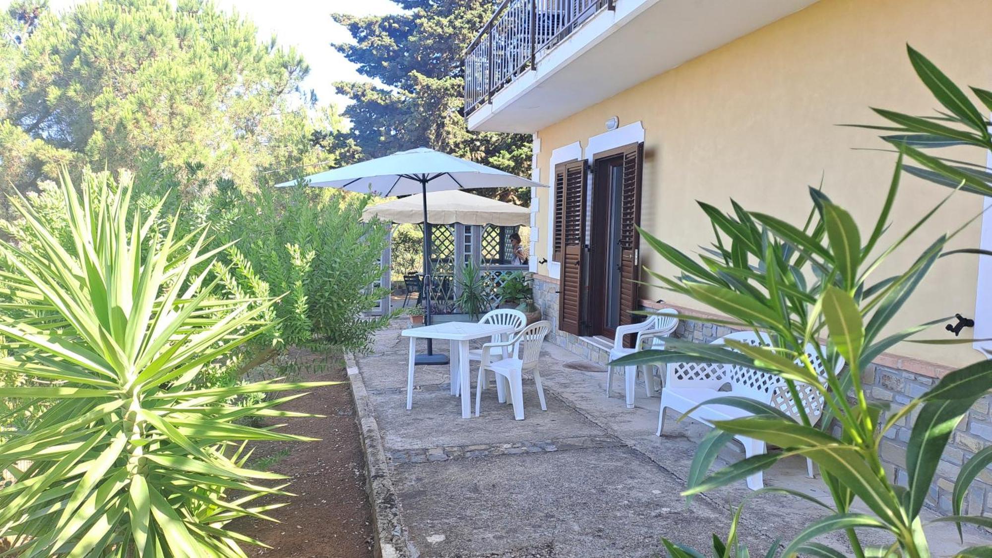 Le Pigne Casa Vacanze. Pollica Ngoại thất bức ảnh